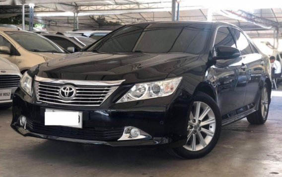 Selling Toyota Camry 2014 Automatic Gasoline in Makati-2