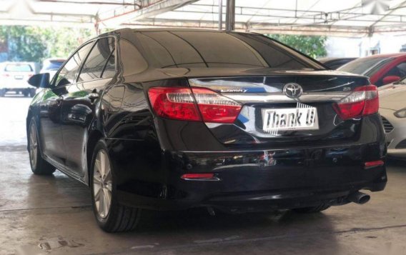 Selling 2nd Hand Toyota Camry 2014 in Manila-2