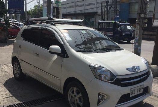 Selling White Toyota Wigo 2016 Automatic Gasoline at 40000 km in Minglanilla-5