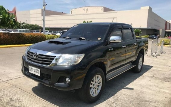 Selling 2nd Hand Toyota Hilux 2014 in Santiago-1