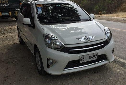 Selling White Toyota Wigo 2016 Automatic Gasoline at 40000 km in Minglanilla-3