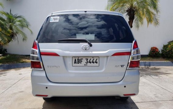 2nd Hand Toyota Innova 2015 at 40000 km for sale-4