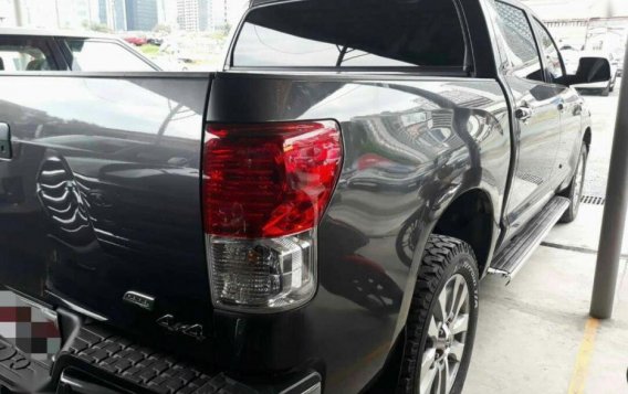 Selling 2nd Hand Toyota Tundra 2012 in Pasig-3