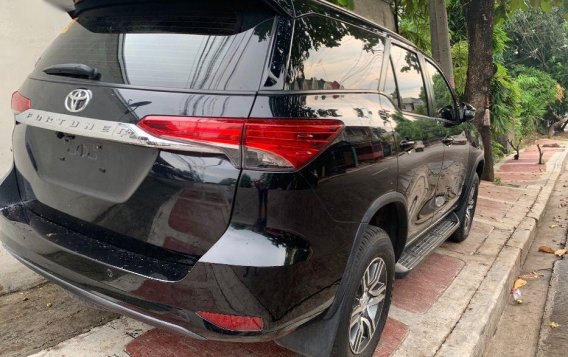 2nd Hand Toyota Fortuner 2018 Automatic Gasoline for sale in Quezon City-1