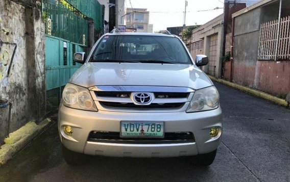 Selling Toyota Fortuner 2006 at 144000 km in Lipa-5