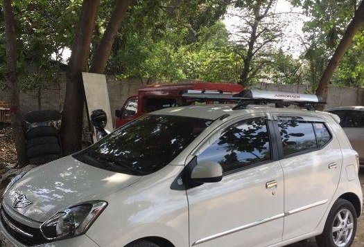 Selling White Toyota Wigo 2016 Automatic Gasoline at 40000 km in Minglanilla-1