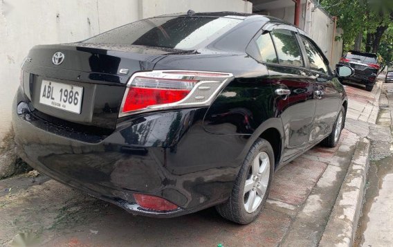 Selling Black Toyota Vios 2015 in Quezon City-2