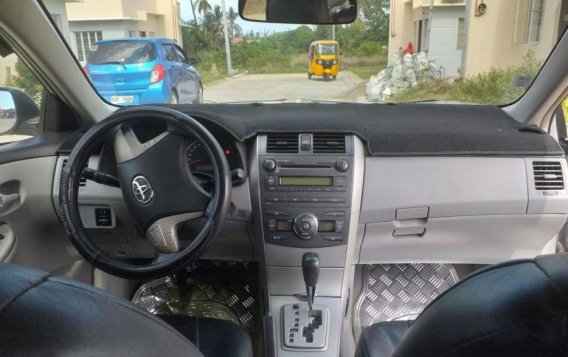 Selling 2nd Hand Toyota Altis 2009 in Balayan-7