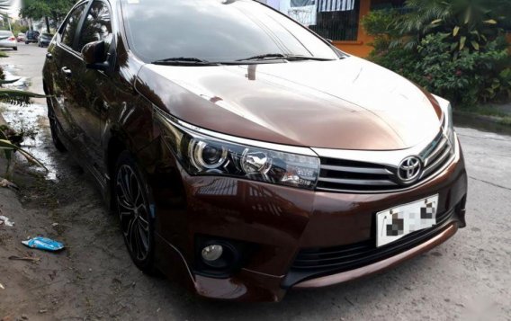 2nd Hand Toyota Corolla Altis 2014 at 36000 km for sale-1