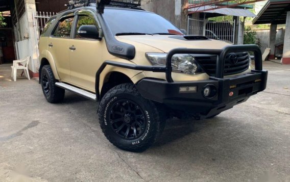 Selling 2nd Hand Toyota Fortuner 2014 at 50000 km in Quezon City-1