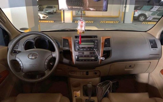 2nd Hand Toyota Fortuner 2011 Automatic Diesel for sale in Silang-3