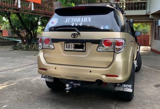 Selling 2nd Hand Toyota Fortuner 2014 at 50000 km in Quezon City-3