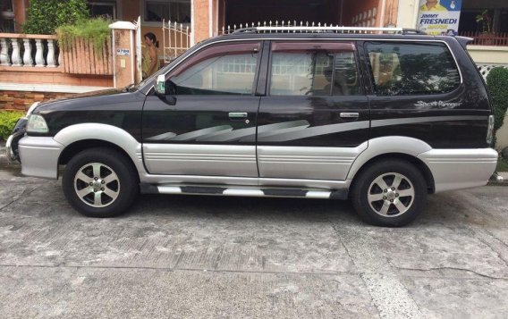 2nd Hand Toyota Revo 2001 at 130000 km for sale-3