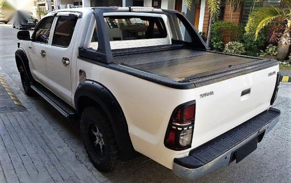 2nd Hand Toyota Hilux 2012 for sale in Quezon City-2