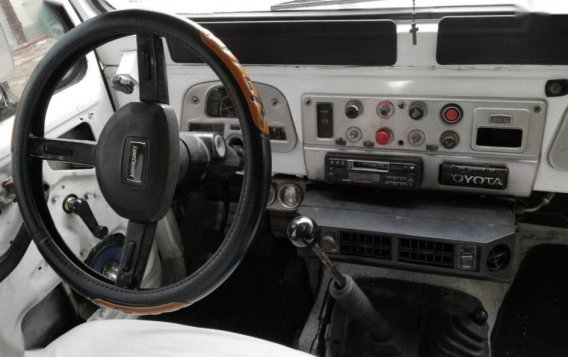 2nd Hand Toyota Land Cruiser 1976 at 110000 km for sale in Malabon-4