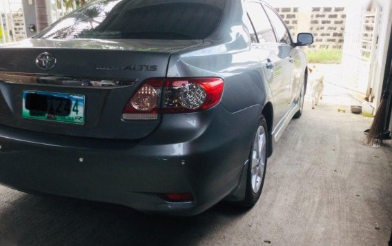 Selling 2nd Hand Toyota Altis 2013 at 64456 km in Cabanatuan-2