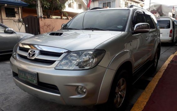 2006 Toyota Fortuner for sale in Manila-4