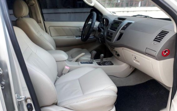 2006 Toyota Fortuner for sale in Manila-4