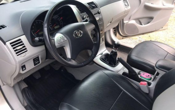 Selling Toyota Altis 2012 at 40000 km in Marilao-9