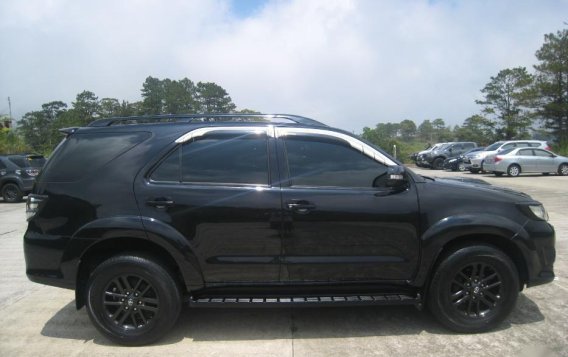 Selling 2nd Hand Toyota Fortuner 2014 at 48600 km in Baguio-2