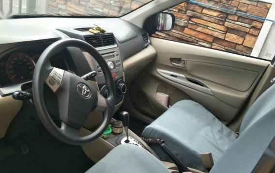 Sell Gray 2014 Toyota Avanza in Parañaque-5