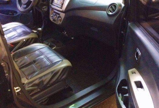 2nd Hand Toyota Wigo 2016 at 17000 km for sale-4
