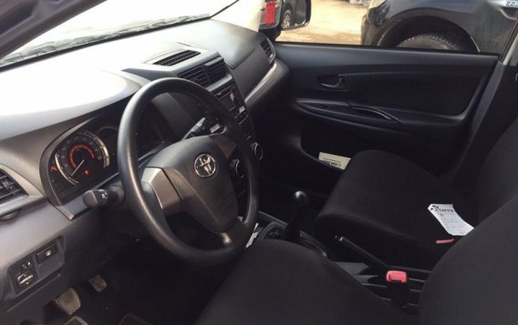 2nd Hand Toyota Avanza 2017 for sale in Manila-5