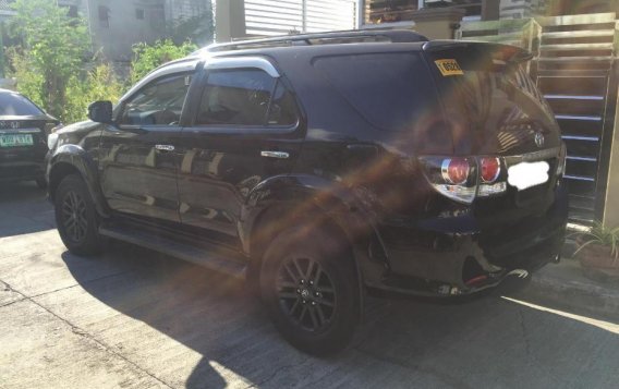 2nd Hand Toyota Fortuner 2015 at 70000 km for sale in Apalit-1