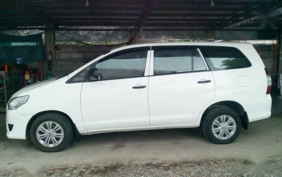 2nd Hand Toyota Innova 2012 for sale in San Leonardo-3