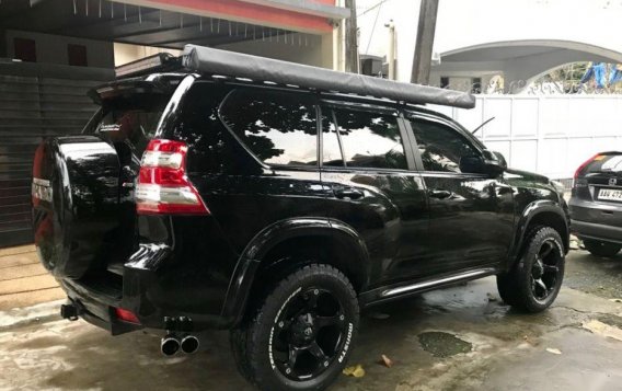 Selling 2nd Hand Toyota Land Cruiser 2013 in Quezon City-2