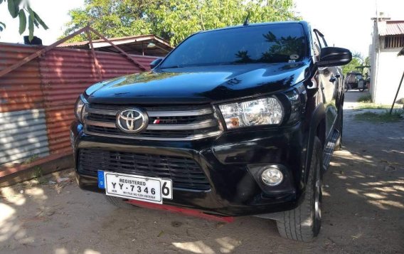 Sell 2nd Hand 2016 Toyota Hilux at 34000 km in Angeles