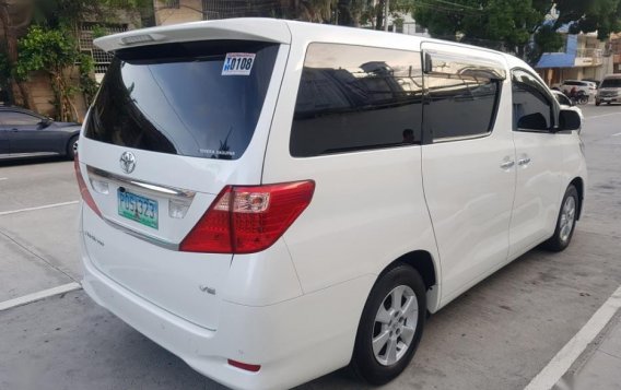 Sell 2nd Hand 2011 Toyota Alphard Automatic Gasoline at 64000 km in Quezon City-1