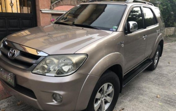 2nd Hand Toyota Fortuner 2007 Automatic Gasoline for sale in Quezon City-1