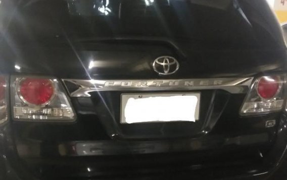 Sell 2nd Hand 2014 Toyota Fortuner at 80000 km in Makati-3