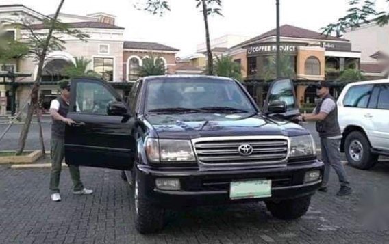 Selling 2nd Hand Toyota Land Cruiser 2004 in Davao City-3