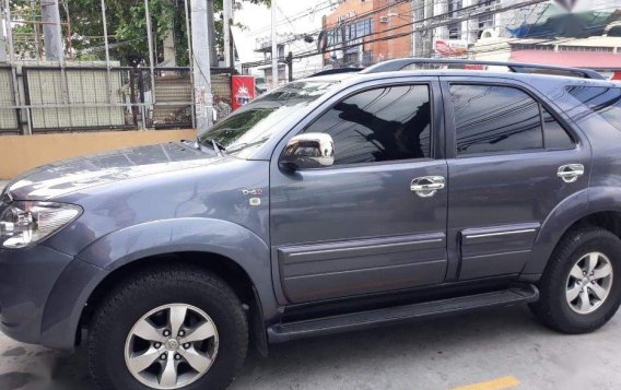 Sell Gray 2006 Toyota Fortuner in Quezon City