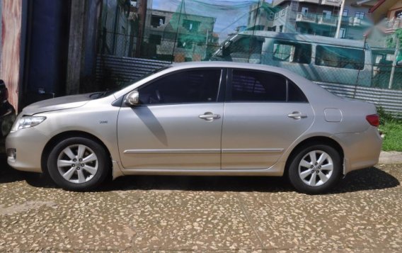 Selling Toyota Altis 2010 at 54000 km in Baguio-6