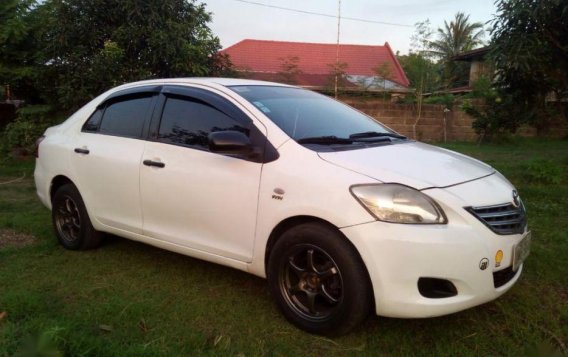 2nd Hand Toyota Vios 2011 for sale in Mandaluyong