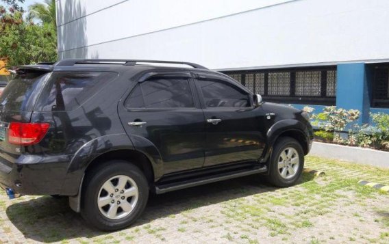 Selling 2nd Hand Toyota Fortuner 2007 in Pasay-2