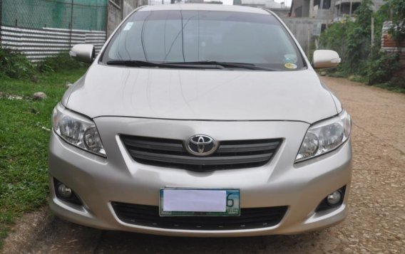 Selling Toyota Altis 2010 at 54000 km in Baguio-7