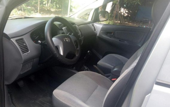 Selling 2nd Hand Toyota Innova 2013 at 66000 km in Santa Rosa-4