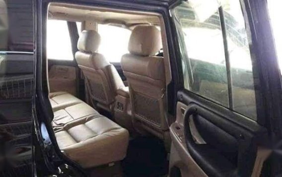 Selling 2nd Hand Toyota Land Cruiser 2004 in Davao City-7