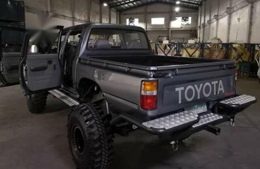2nd Hand Toyota Hilux 1997 Manual Gasoline for sale in Manila-6