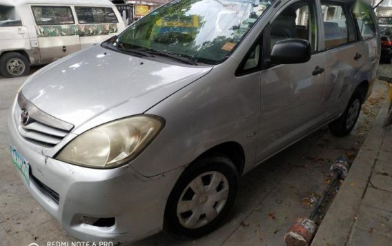 2nd Hand Toyota Innova 2011 for sale in Pasig-2