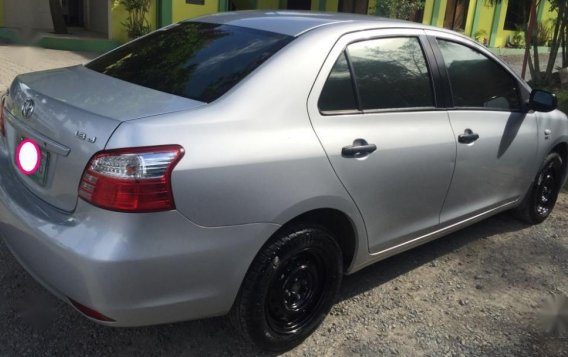 2nd Hand Toyota Vios 2013 at 80000 km for sale-4