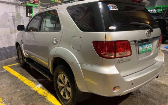 Sell 2nd Hand 2006 Toyota Fortuner Suv Automatic Gasoline at 80000 km in Quezon City-2