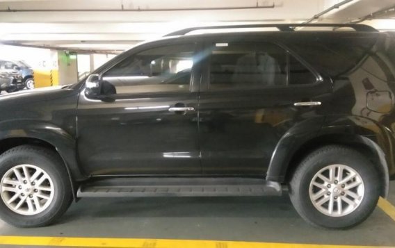 Sell 2nd Hand 2014 Toyota Fortuner at 80000 km in Makati-1