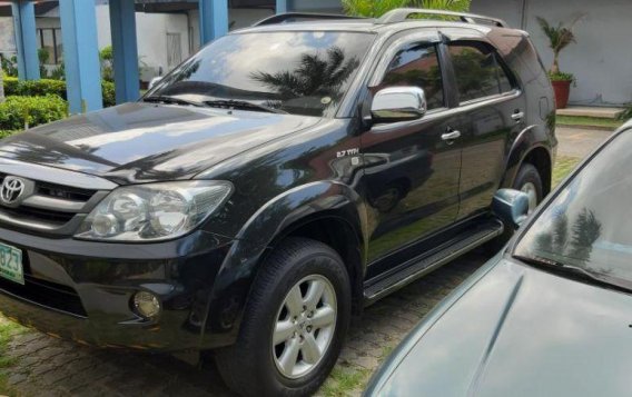 Selling 2nd Hand Toyota Fortuner 2007 in Pasay-1