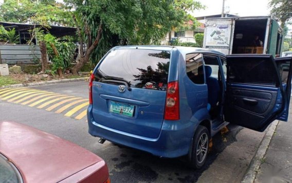 2nd Hand Toyota Avanza 2010 for sale in Kawit