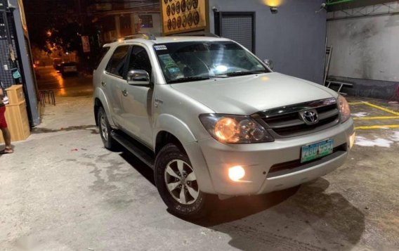 Sell 2nd Hand 2006 Toyota Fortuner Suv Automatic Gasoline at 80000 km in Quezon City